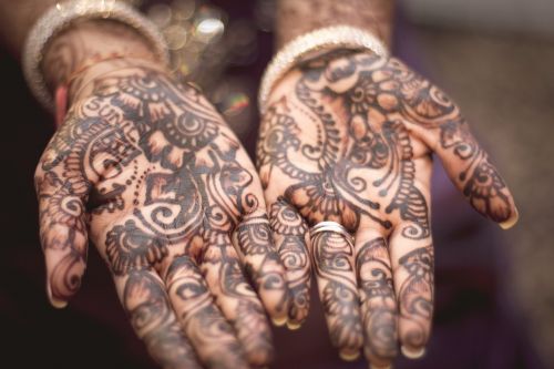 henna hands mehendi