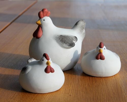 hens ceramics garnish