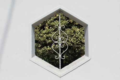 hexagon window wall