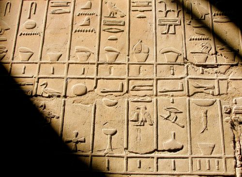 hieroglyphs egypt old