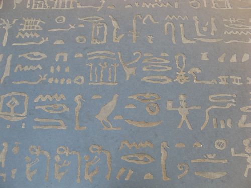 hieroglyphs egypt champollion