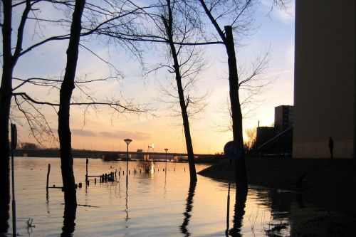 high water sunset