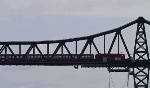 high bridge rendsburg regional train
