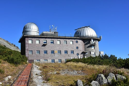 high tatras  lomnický štít  slovakia