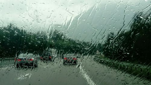highway rain speed