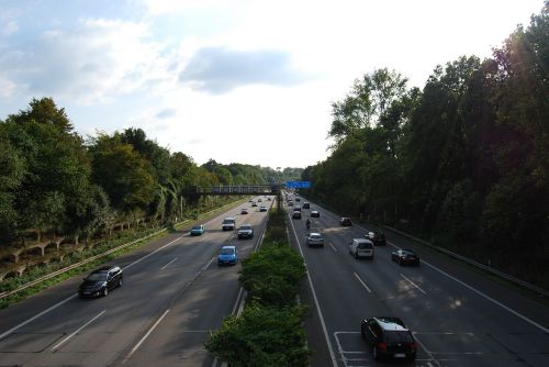 highway expressway roadway