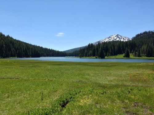 hiking oregon nature