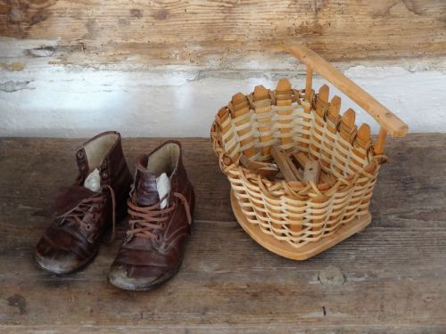 hiking shoes basket braid
