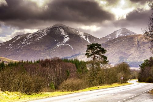 hill landscape winter