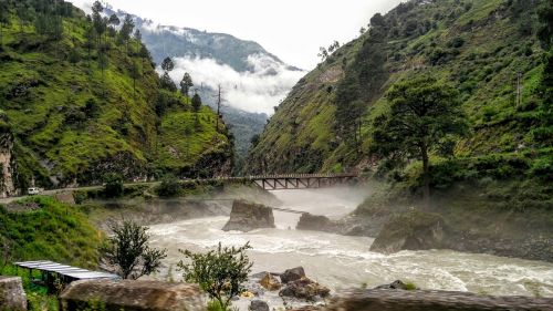 himachal river valley