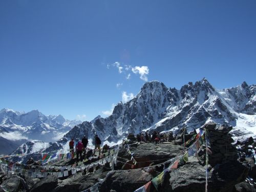 glacier trekking himalaya