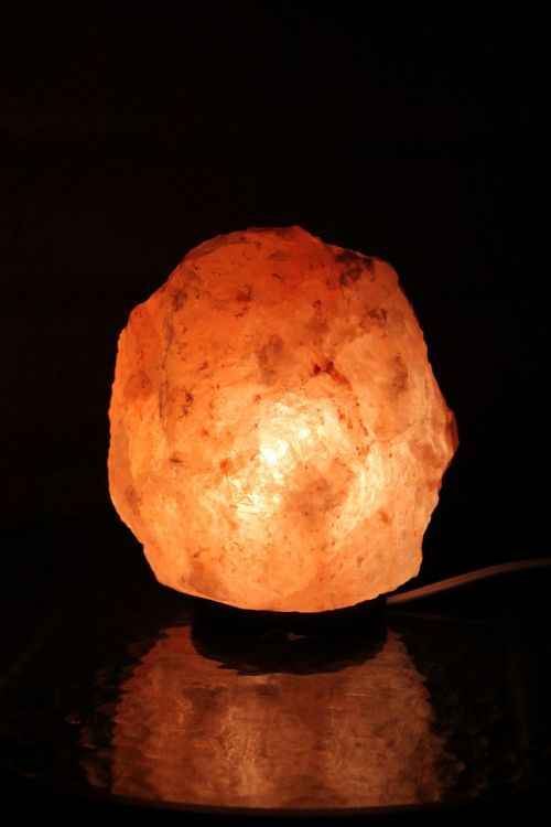 himalayan salt lamp glow health