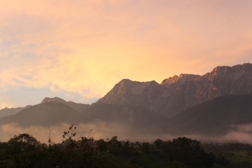 himalayas dhauladhar blue