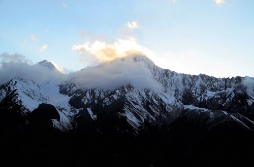 himalayas mountains india