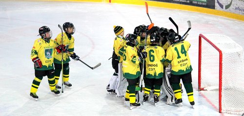 hockey  children  pupils