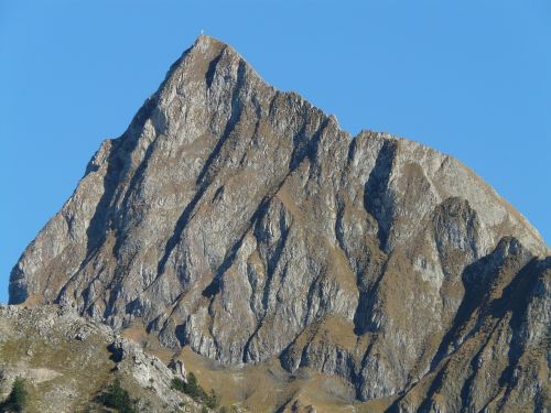 höfats mountain summit cross
