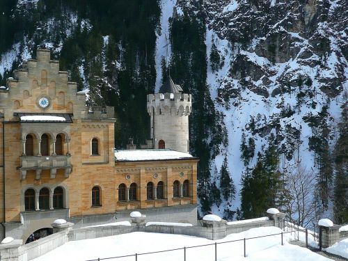 hohenschwangau closed castle
