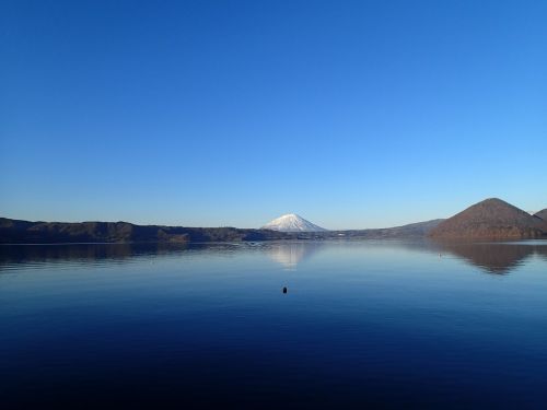 hokkaido japan lake