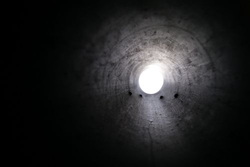 hole dark light