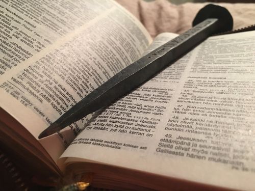 holy bible the nail crusifixion