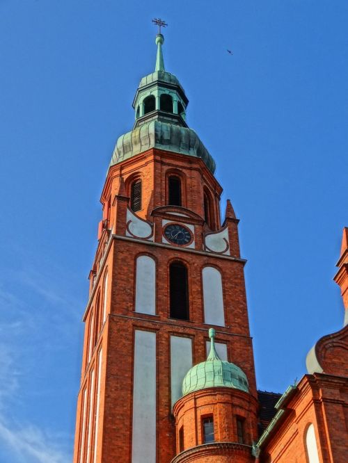 holy trinity church bydgoszcz tower