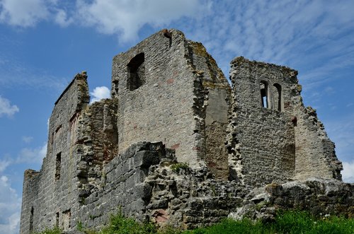homburg castle ruins  middle ages  ruin