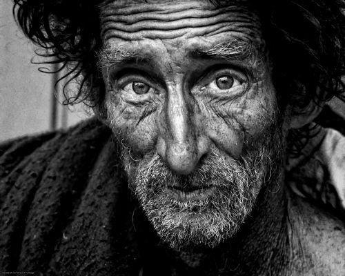homeless man b w