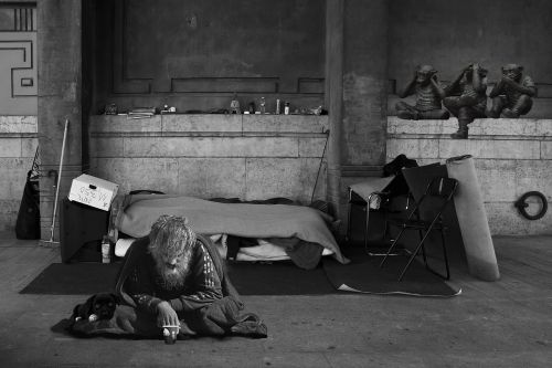 homeless man beggars homeless