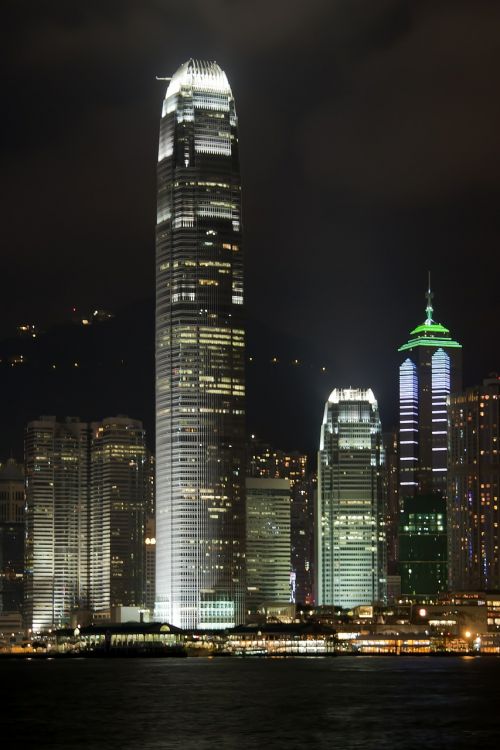 hong kong international finance center building