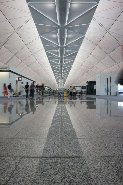 hong kong airport corridor