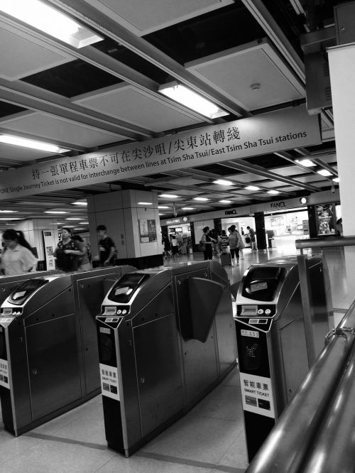 hong kong subway the scenery security