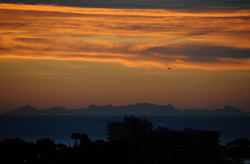 horizon corsica mediterranean sea