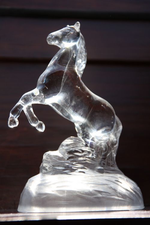 horse figure glass
