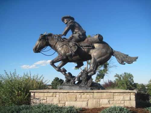 horse statue landmark