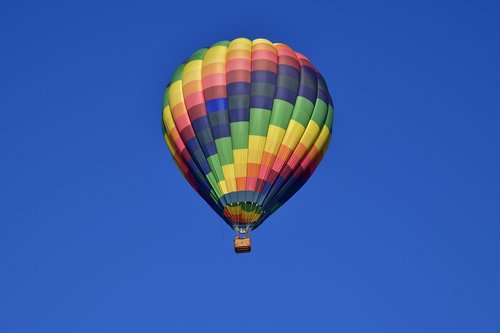 hot air  balloon  sky