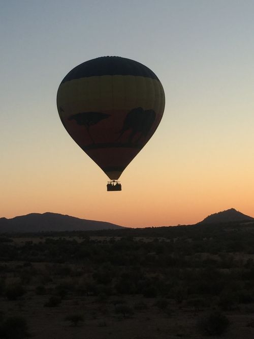 hot air ballon africa sky