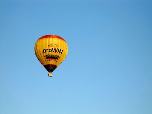 hot air balloon fly balloon