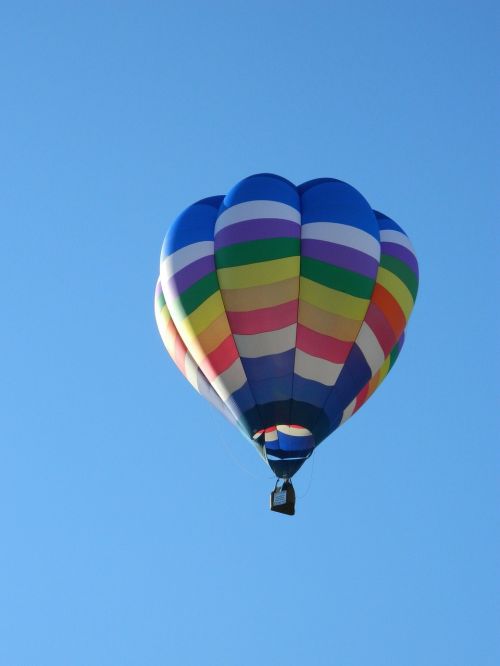 hot air balloon balloon floating