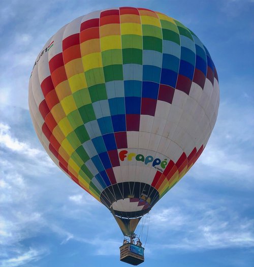 hot air balloon  flight  flying