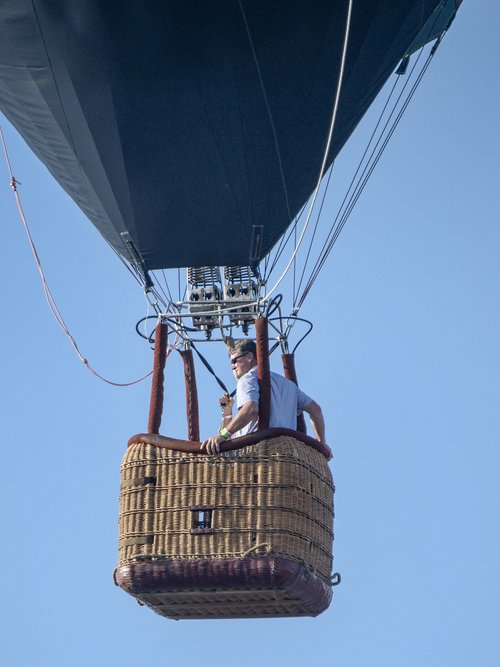 hot air balloon  balloon  sky