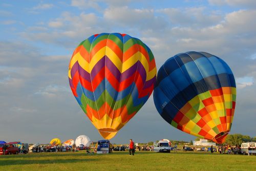 hot-air ballooning ball flight