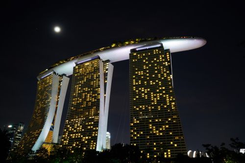 hotel skyscraper singapore