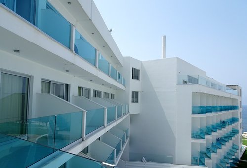 hotel  glass  architecture