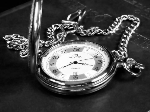 hour s pocket watch time