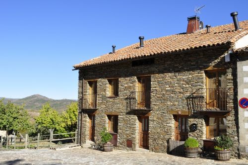 house stone rustic