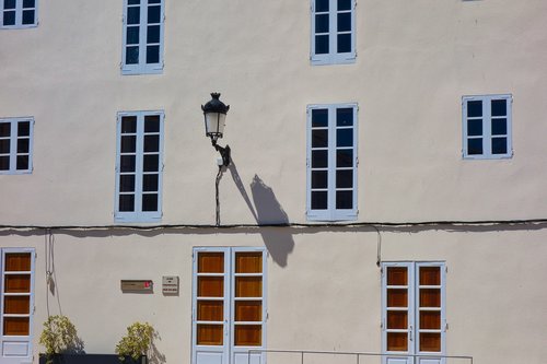 house  building  facade