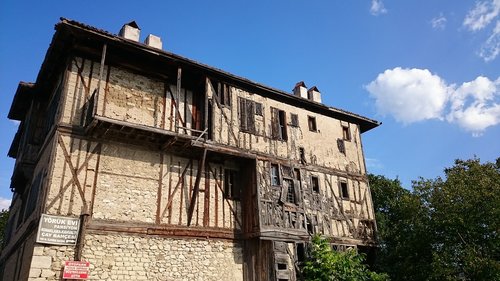 house  historic  mansion