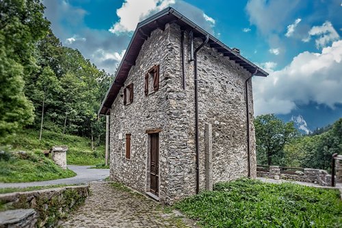 house  stone  piedmont