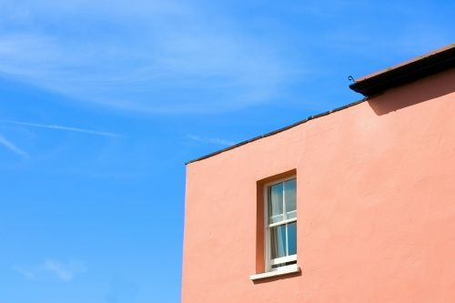 house window edge