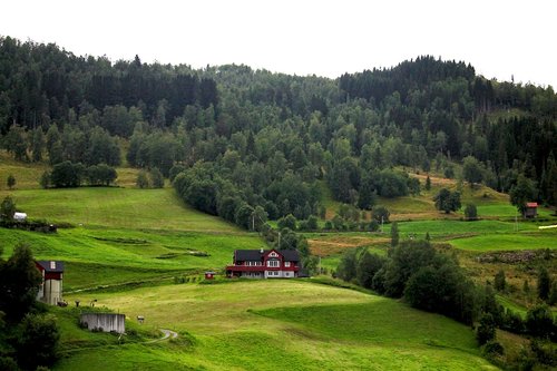 house  mountain  landscape